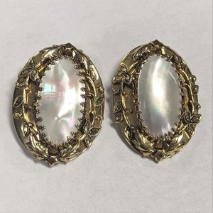 Whiting & Davis Mother of Pearl Clip On Earrings